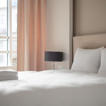 Grzybowska Platinum Apartment Tower A Varsavia Esterno foto