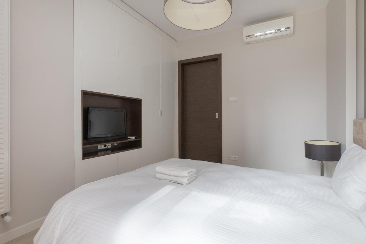 Grzybowska Platinum Apartment Tower A Varsavia Esterno foto
