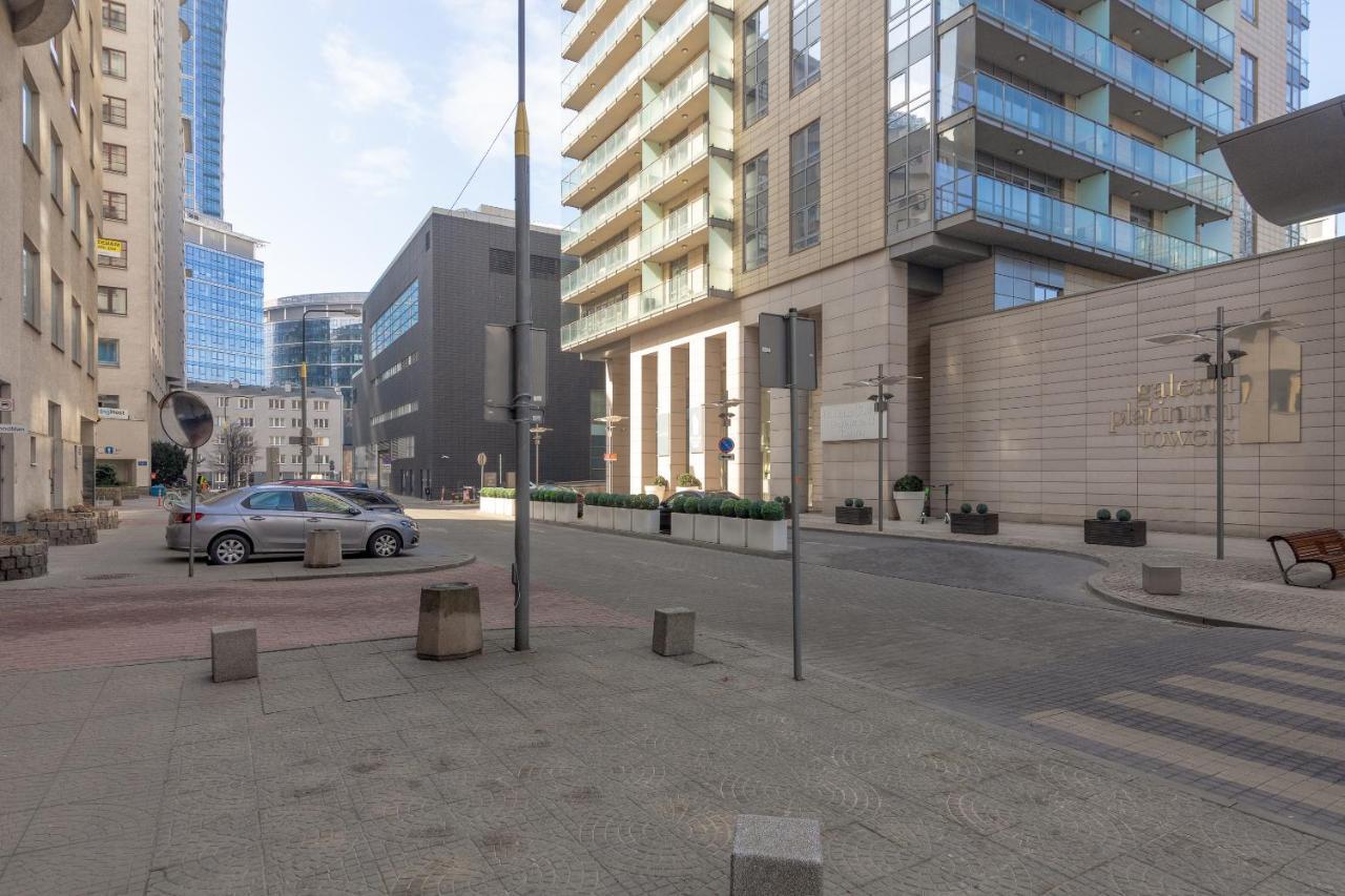 Grzybowska Platinum Apartment Tower A Varsavia Esterno foto